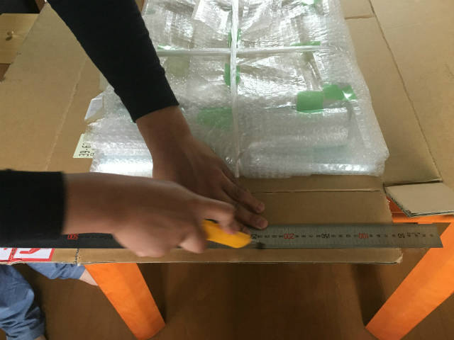 箱の作り方｜段ボールとプチプチを使った梱包の方法